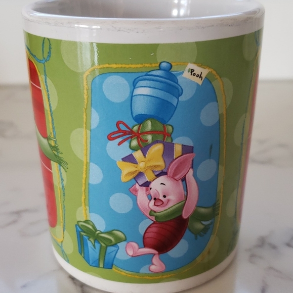 DISNEY Christmas Coffee Tea Mug Winnie the Pooh Tigger Piglet Vintage - Picture 3 of 10
